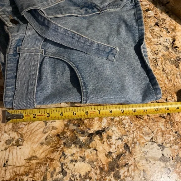 BE BOP Denim Women's Shorts with Tie Belt Light Wash Size 5 - Picture 7 of 7
